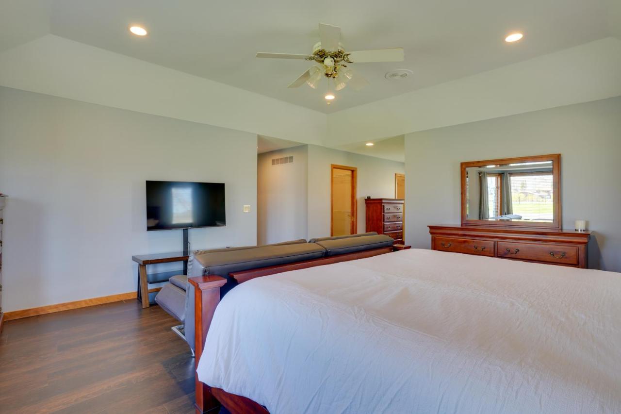 Expansive Shakopee Vacation Rental On 5 Acres! 외부 사진